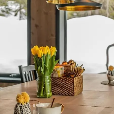 Peaceful Oasis. Panoramic Forest- & Mountain View. Sauna. Chalet