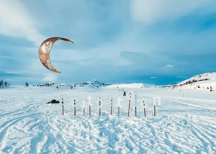 Chalet Peaceful Oasis. Panoramic Forest- & Mountain View. Sauna.