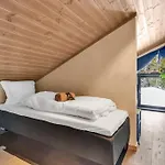 Chaleter Peaceful Oasis. Panoramic Forest- & Mountain View. Sauna. *