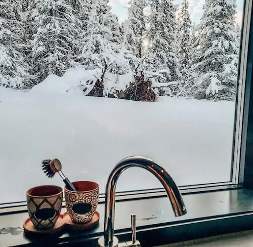 Domek alpejski Peaceful Oasis. Panoramic Forest- & Mountain View. Sauna.
